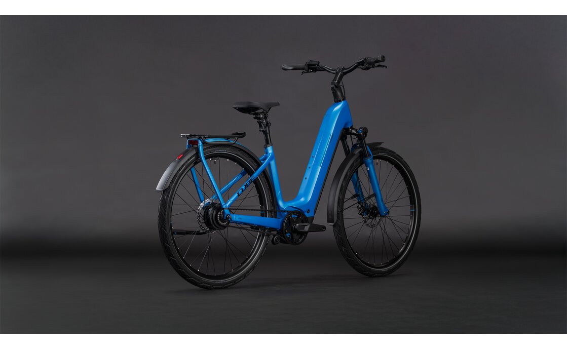Cube Kathmandu Hybrid Comfort Pro 800 E-Trekkingrad Tiefeinsteiger – 800 Wh Akku, 28 Zoll