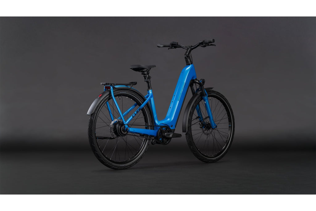 Cube Kathmandu Hybrid Comfort Pro 800 E-Trekkingrad Tiefeinsteiger – 800 Wh Akku, 28 Zoll
