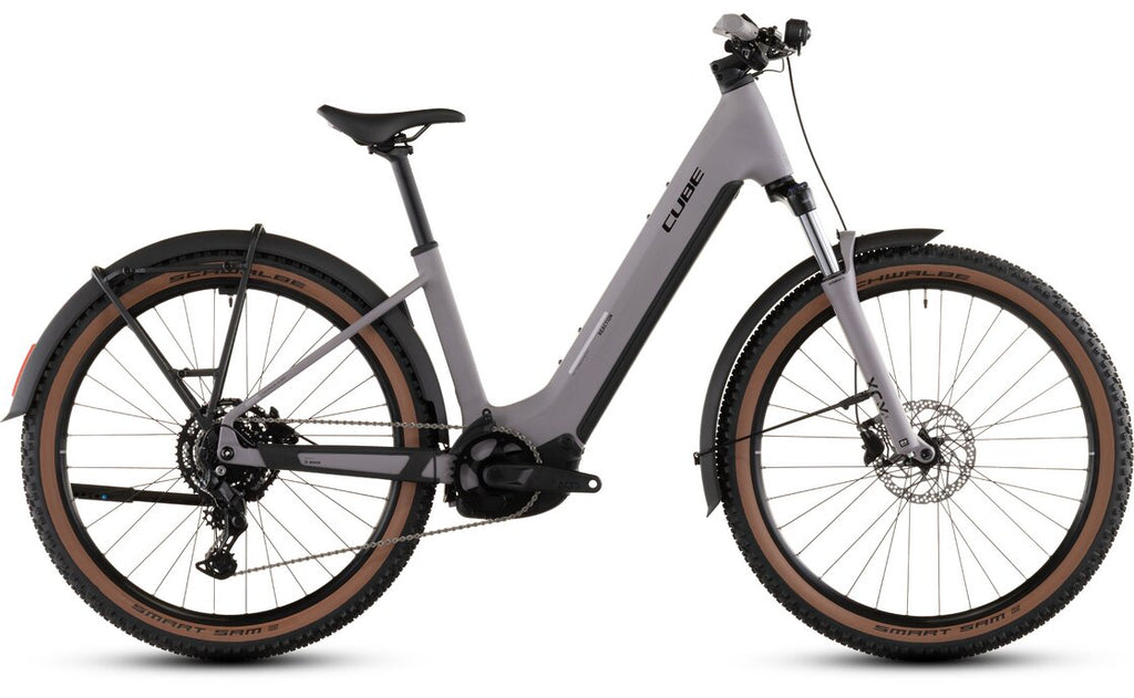 Cube Reaction Hybrid Performance 600 FE E-Trekkingrad – Bosch Performance Line Smart 600 Wh Akku