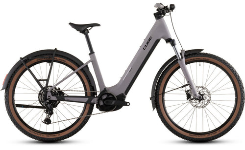 Cube Reaction Hybrid Performance 600 FE E-Trekkingrad – Bosch Performance Line Smart 600 Wh Akku