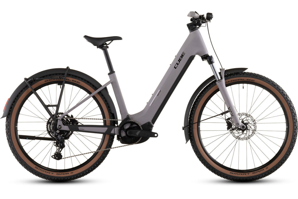 Cube Reaction Hybrid Performance 600 FE E-Trekkingrad – Bosch Performance Line Smart 600 Wh Akku