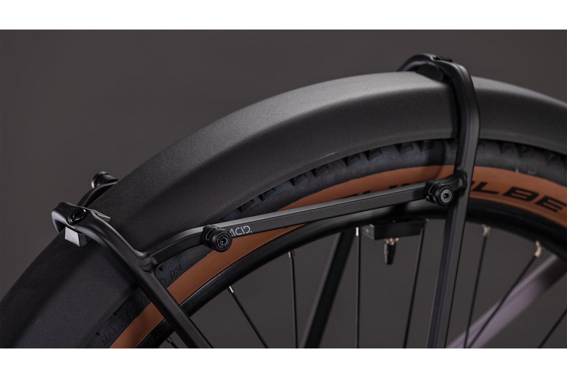 Cube Reaction Hybrid Performance 600 FE E-Trekkingrad – Bosch Performance Line Smart 600 Wh Akku